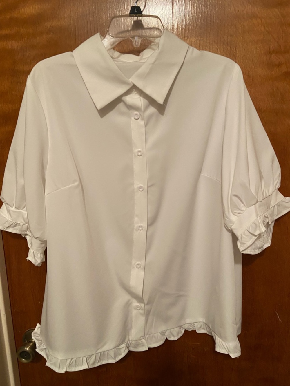 NWOT Plus Size SHEIN White Short Sleeve Blouse.